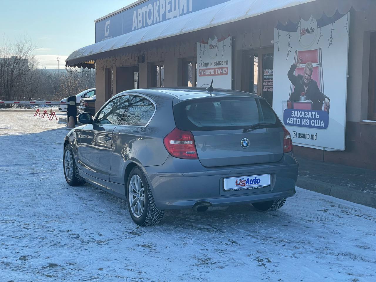 BMW 120i (E81)
