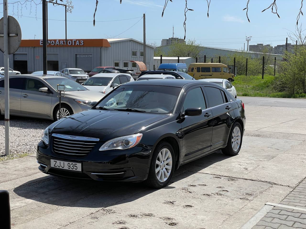 Chrysler 200C