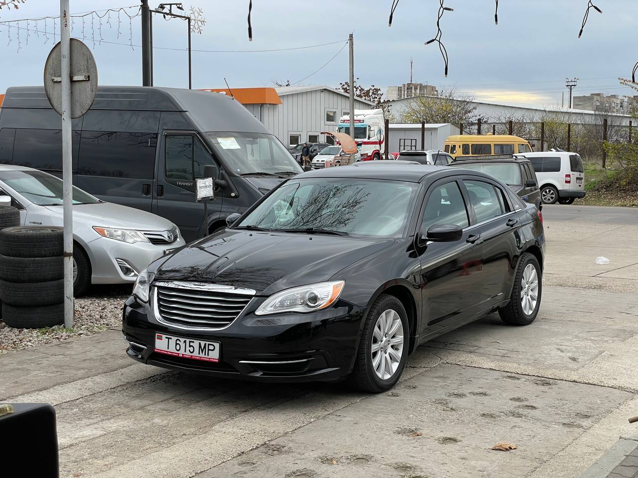 Chrysler 200C