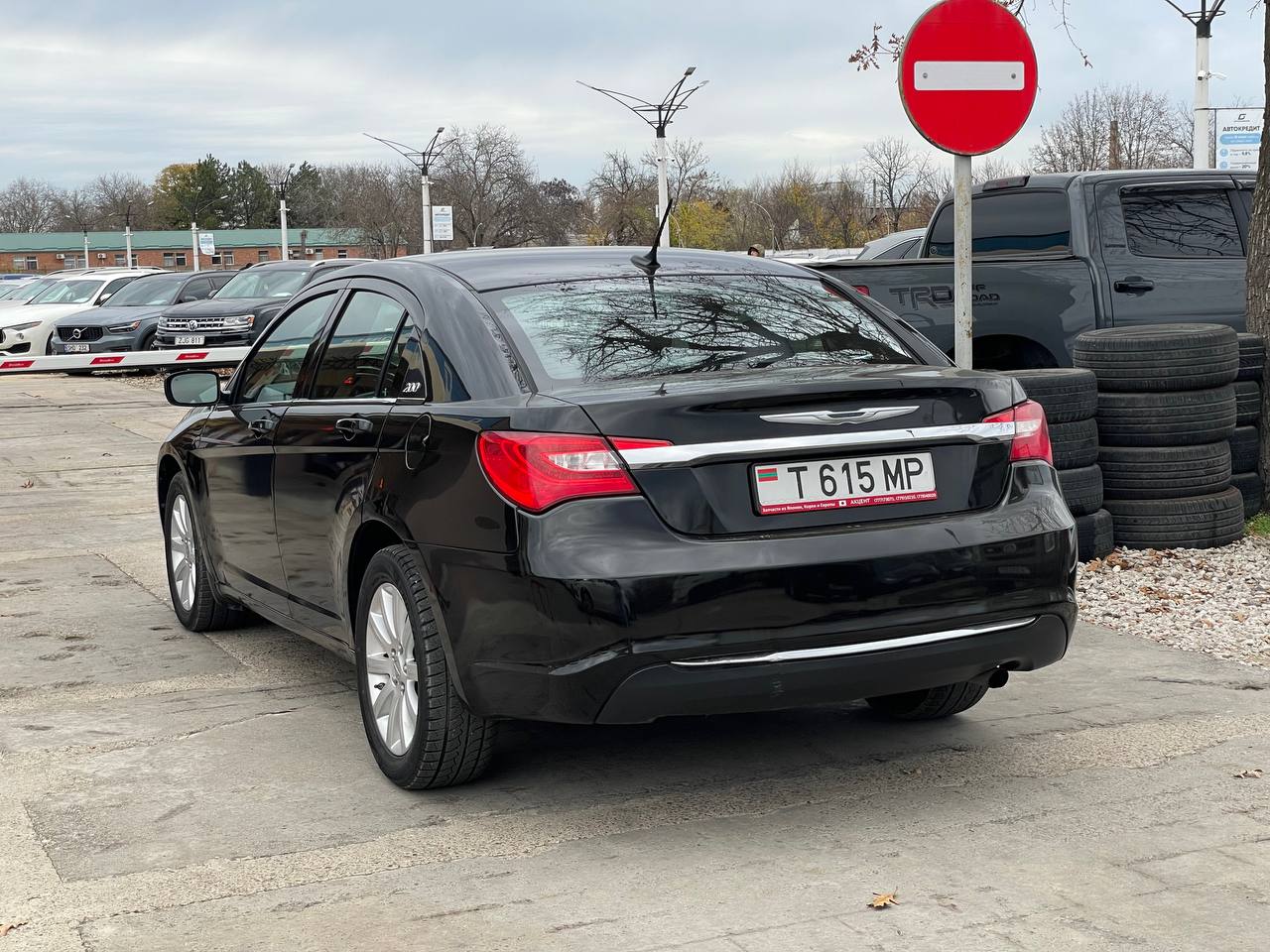 Chrysler 200C