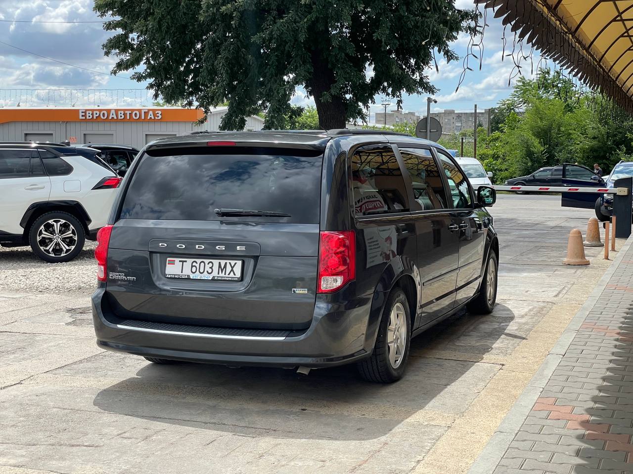 Dodge Grand Caravan