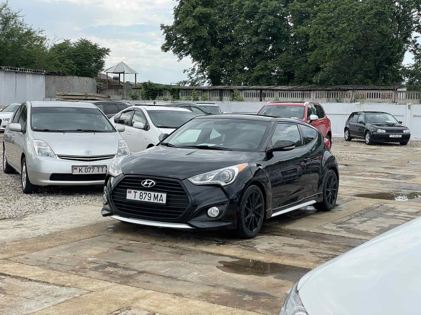 Hyundai Veloster