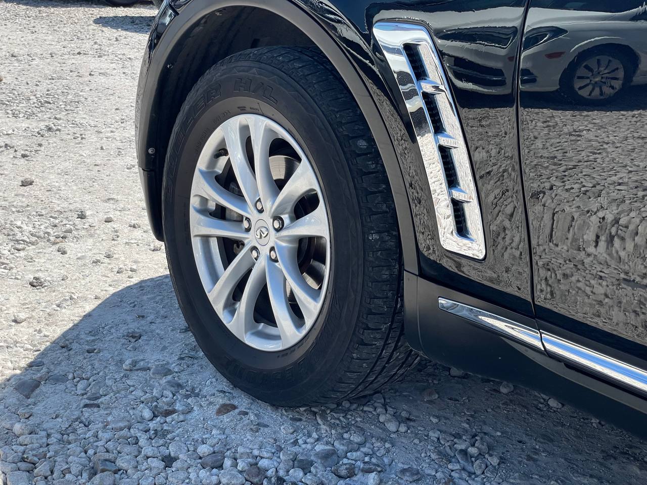 Infiniti FX35