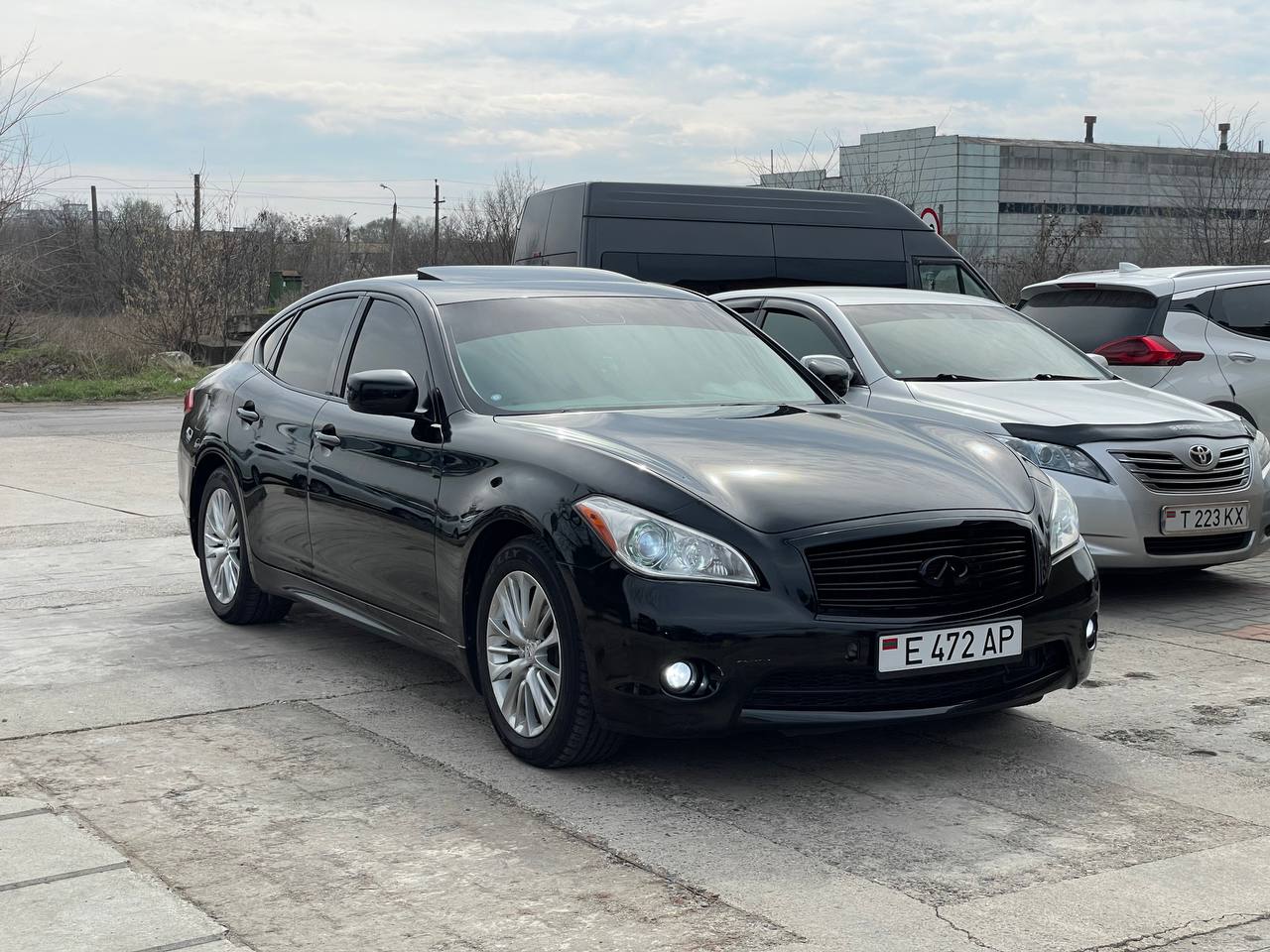 Infiniti M35h