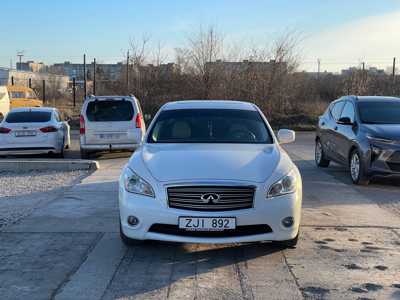 Infiniti M35h