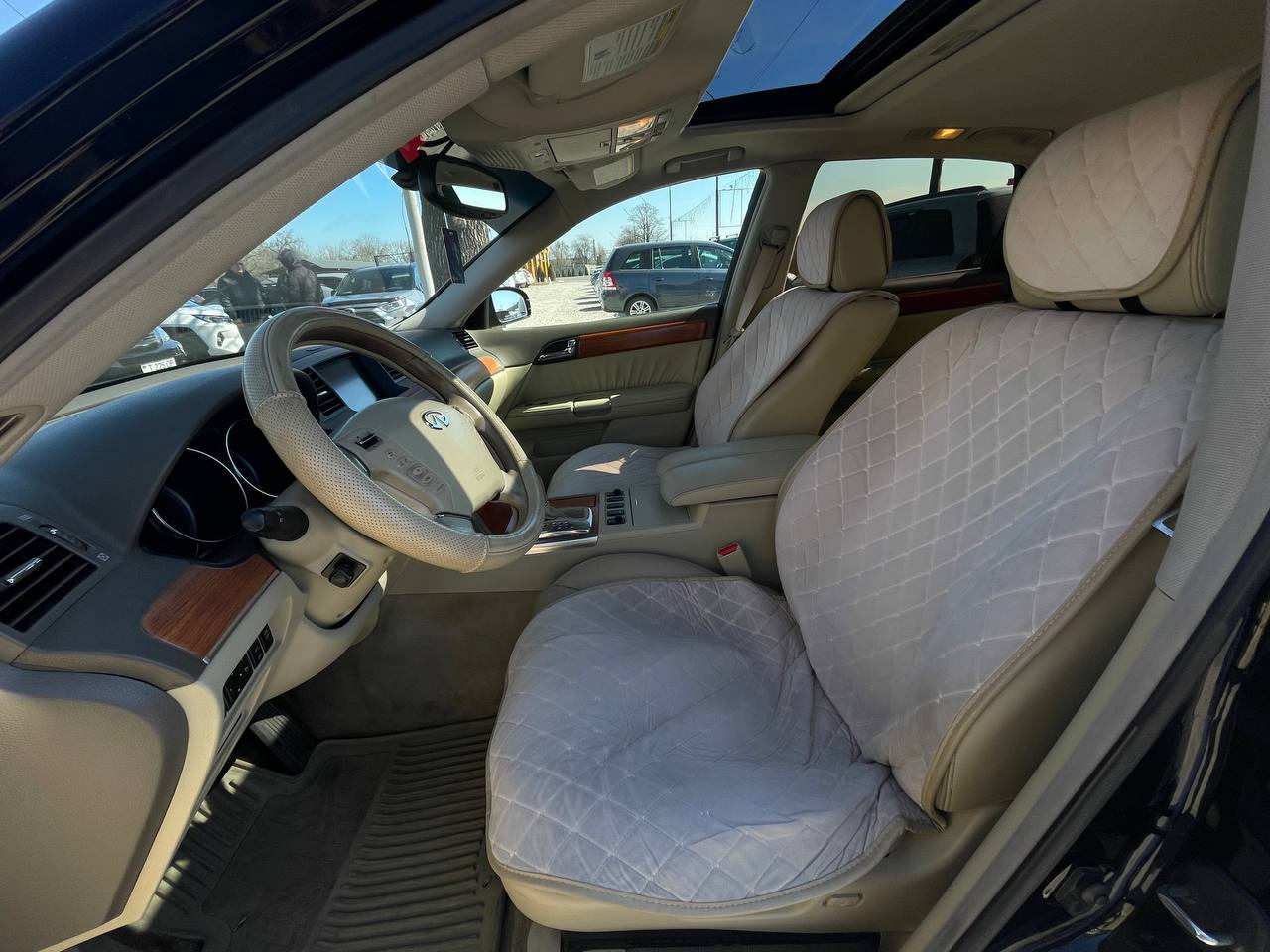 Infiniti MX35