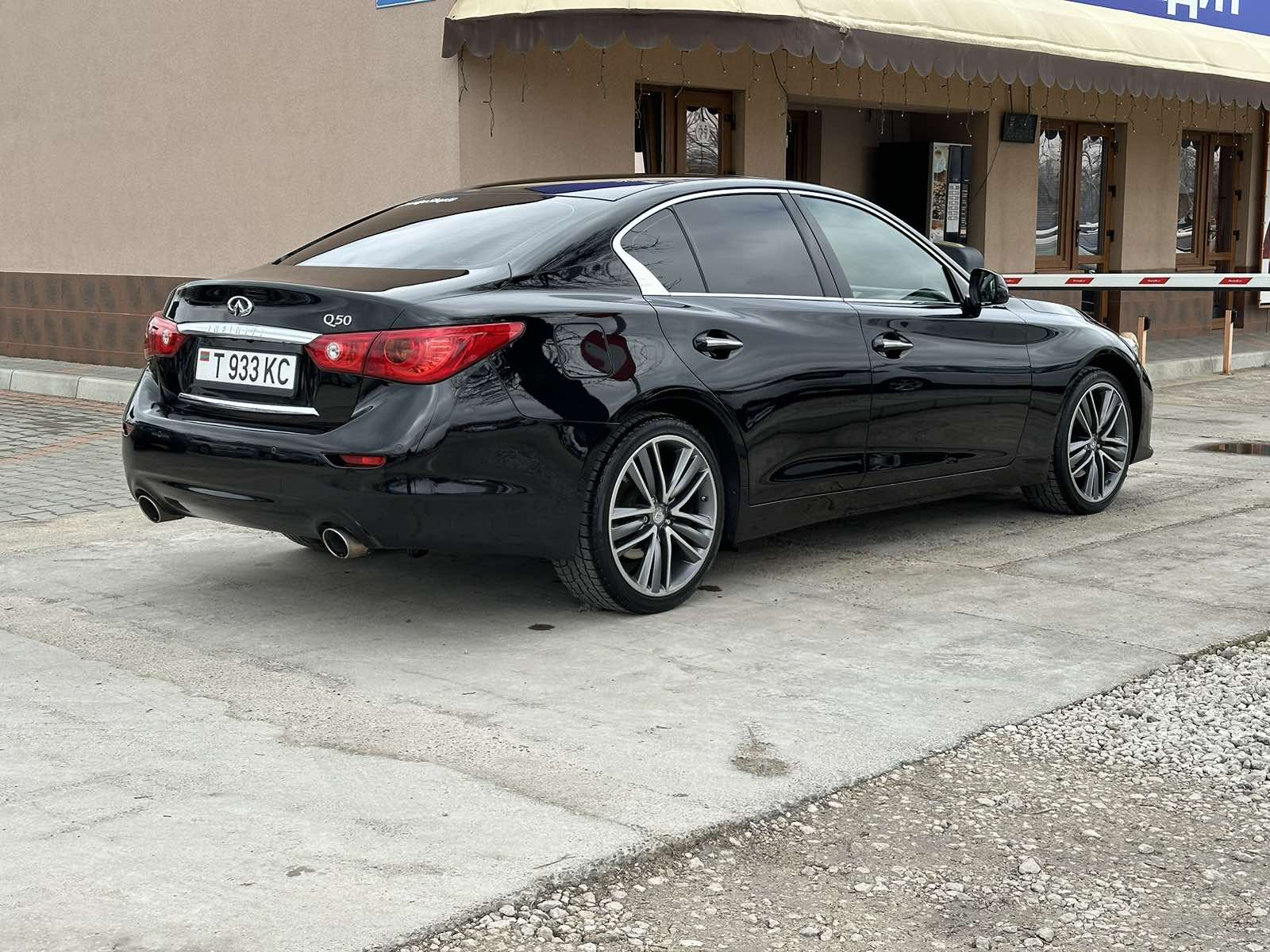 Infiniti Q50