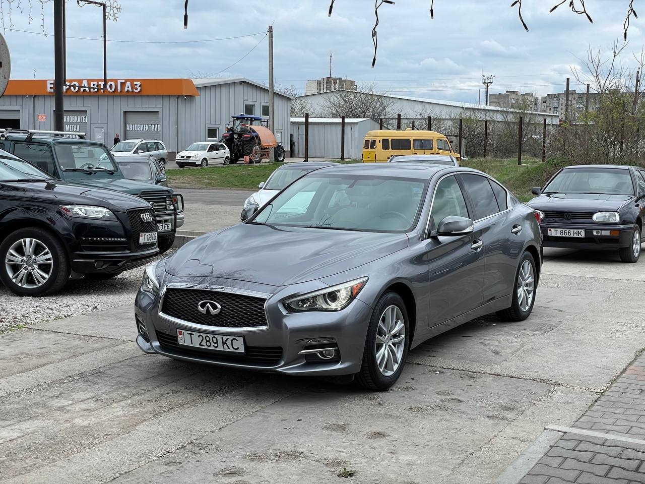 Infiniti Q50