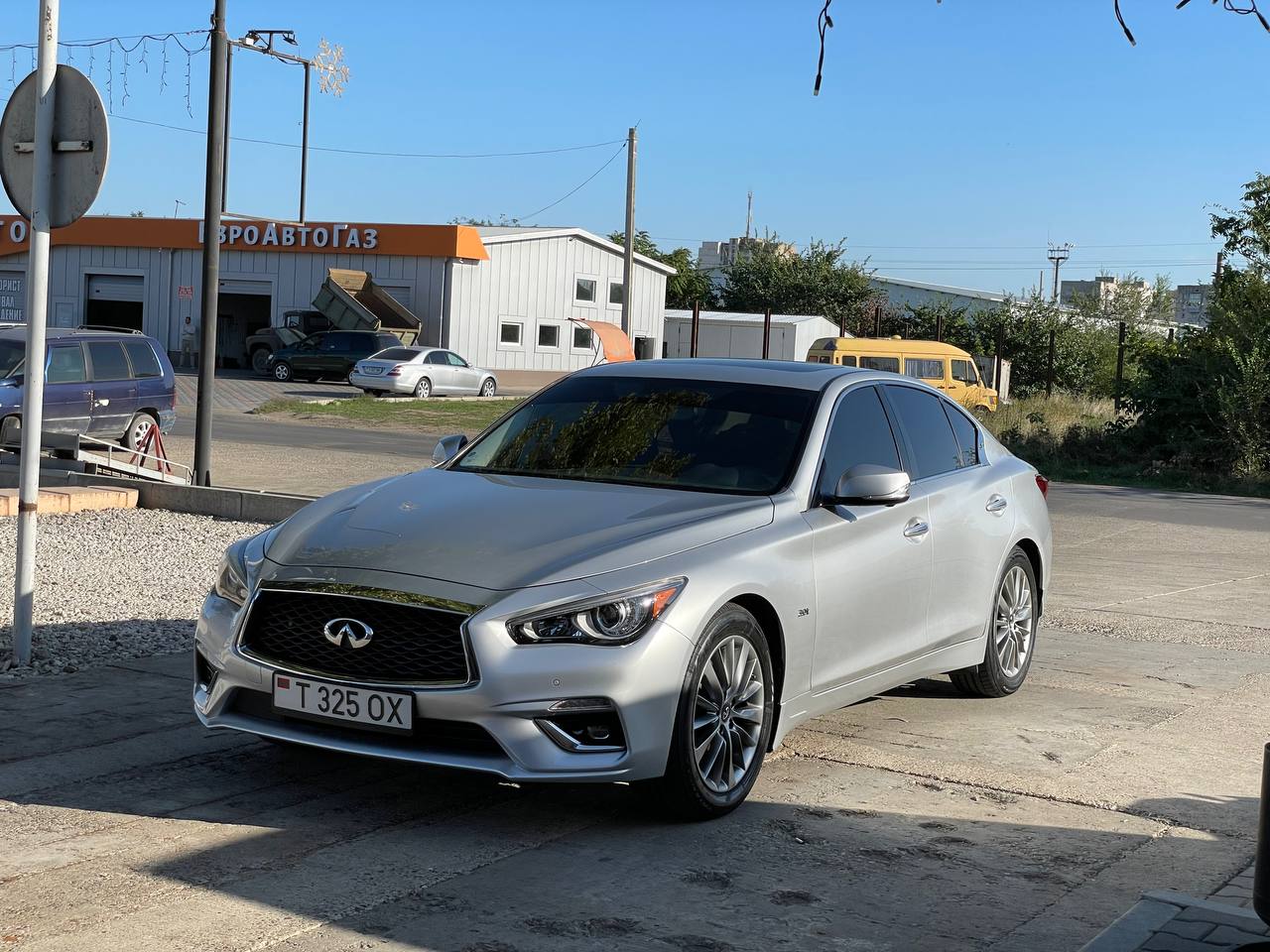 Infiniti Q50