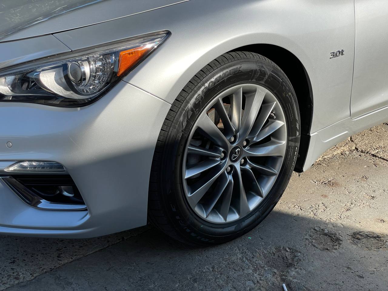 Infiniti Q50
