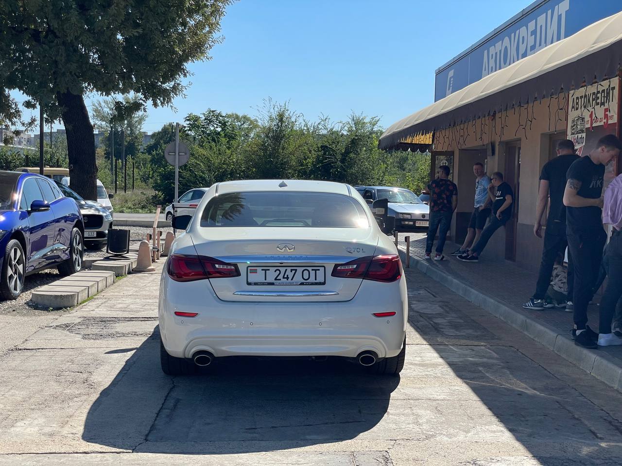 Infiniti Q70 Long