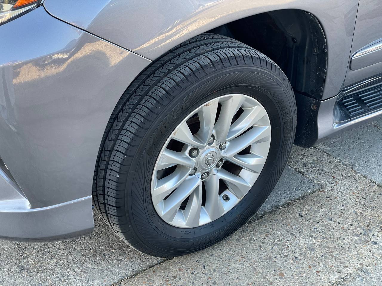 Lexus GX460