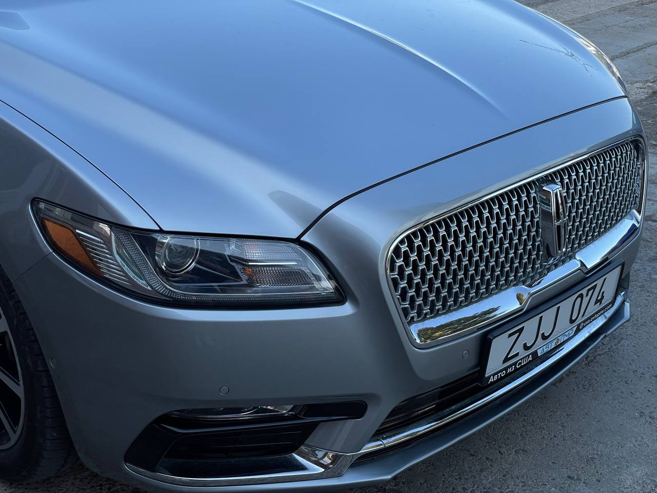 Lincoln Continental