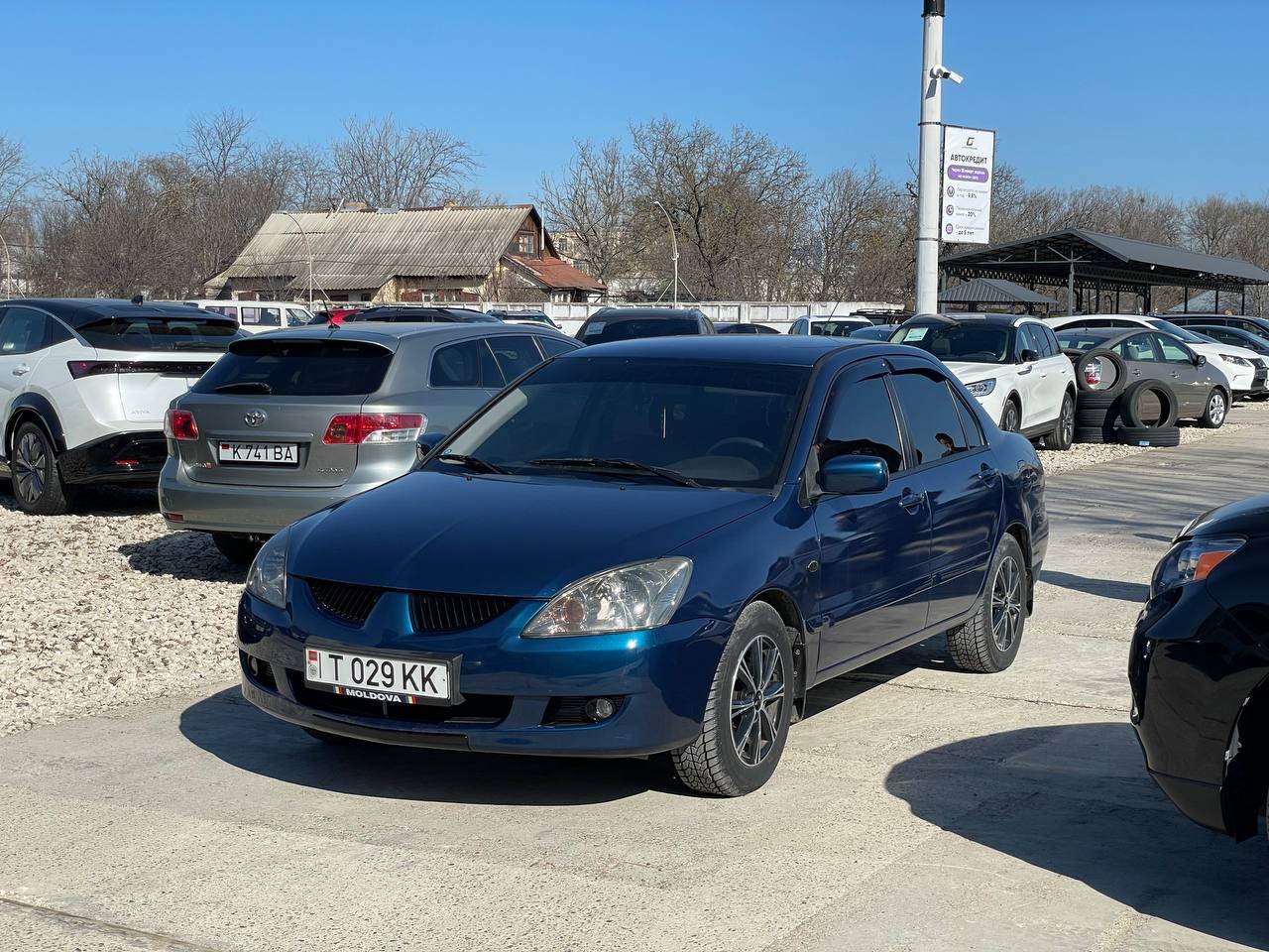 Mitsubishi Lancer