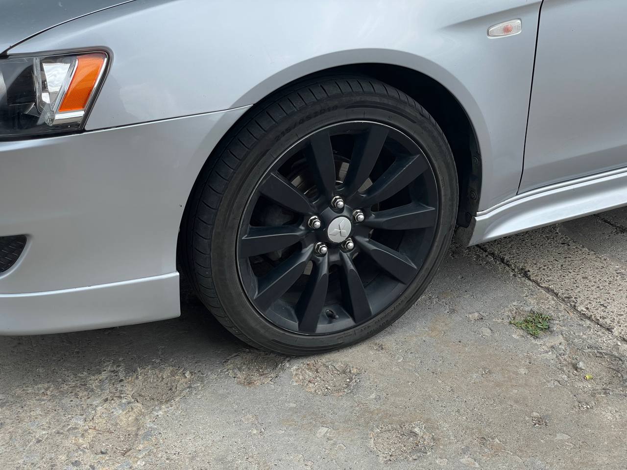 Mitsubishi Lancer