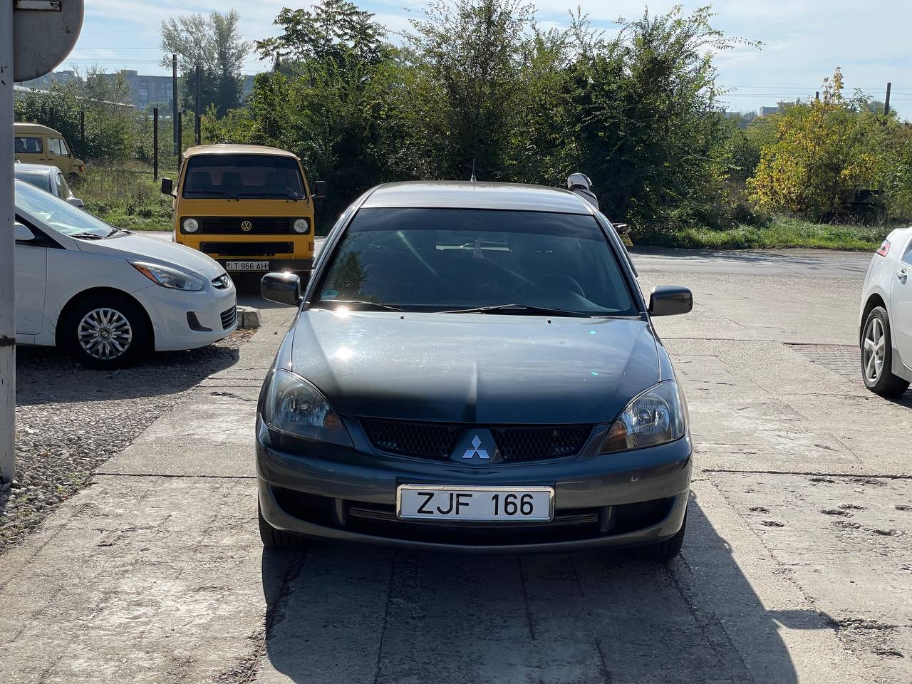 Mitsubishi Lancer