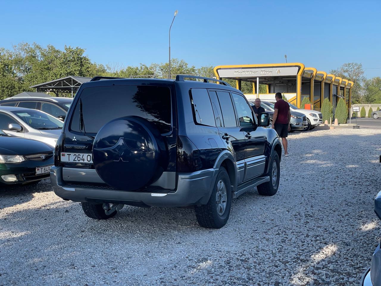 Mitsubishi Montero