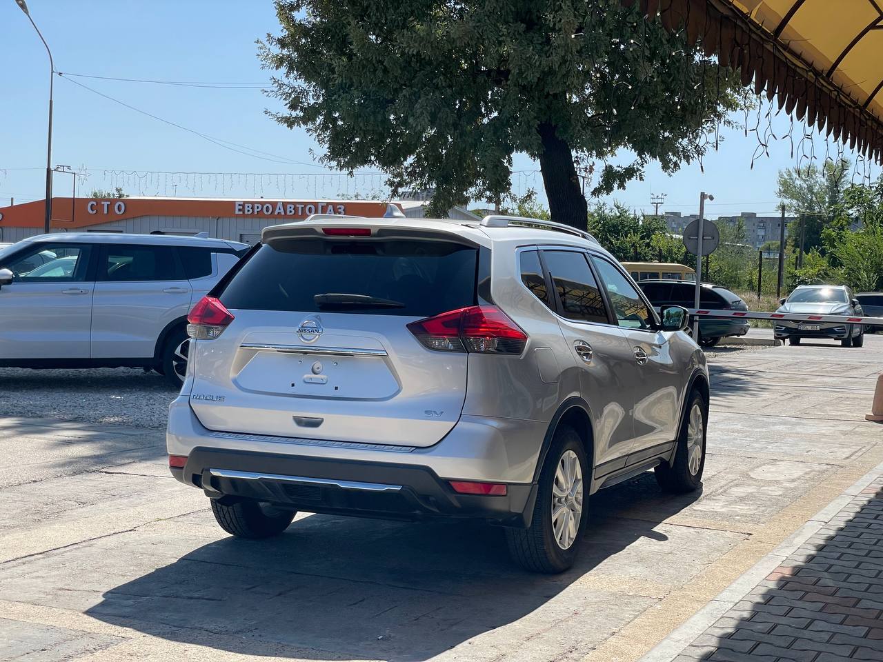 Nissan Rogue