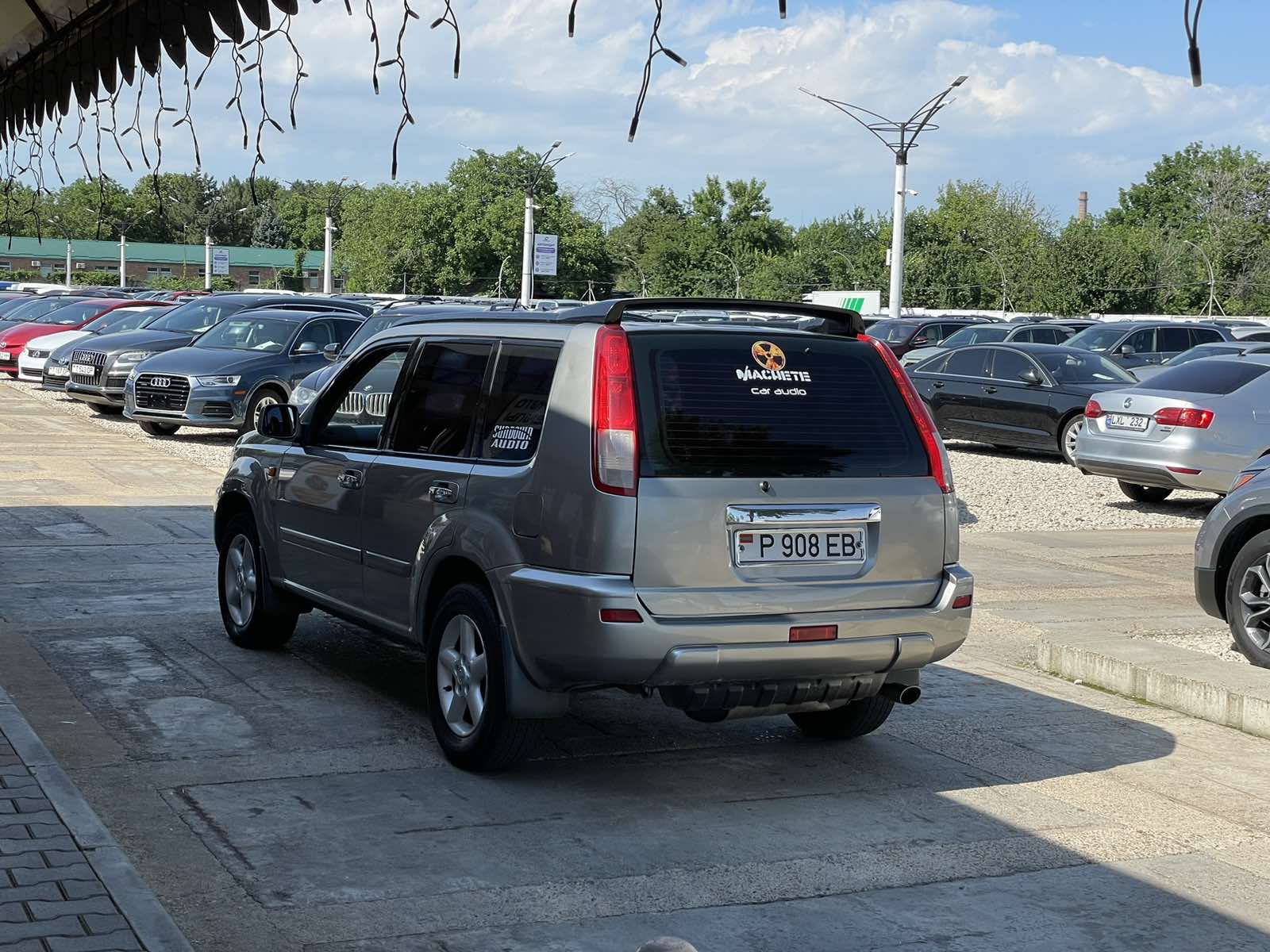 Nissan X-Trail