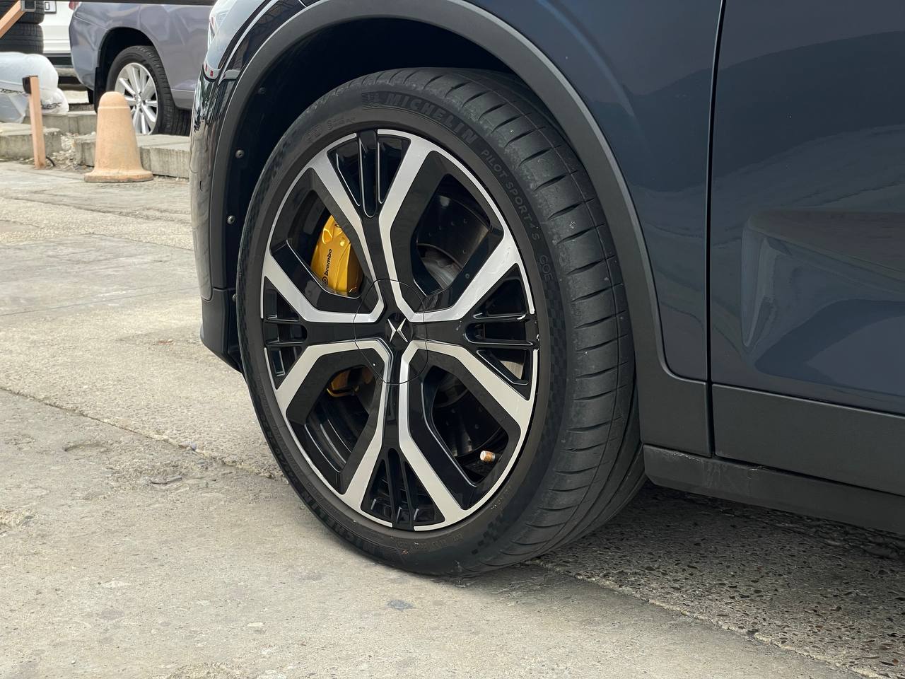 Polestar 2