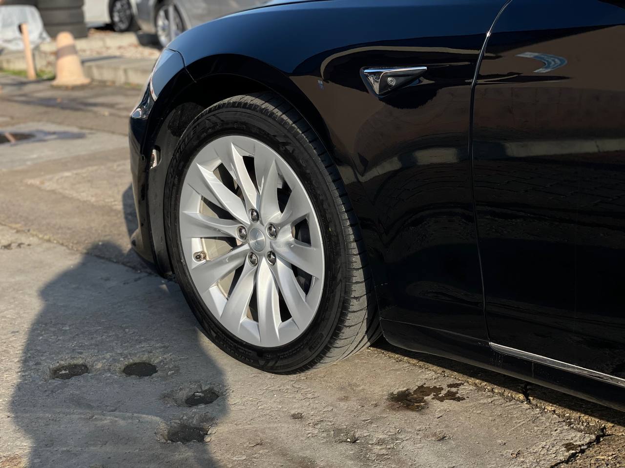 Tesla Model S 100D