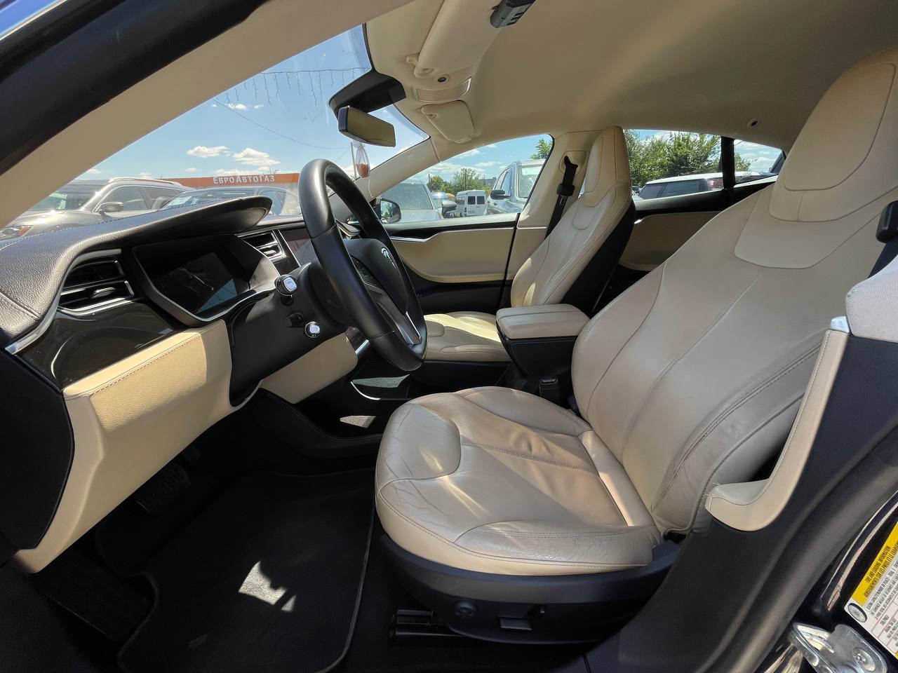 Tesla Model S 60