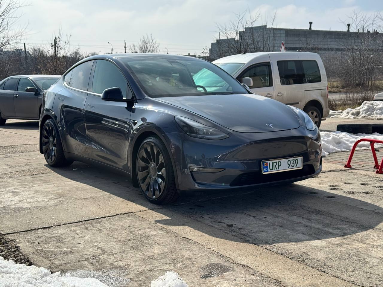 Tesla Model Y Dual Motor