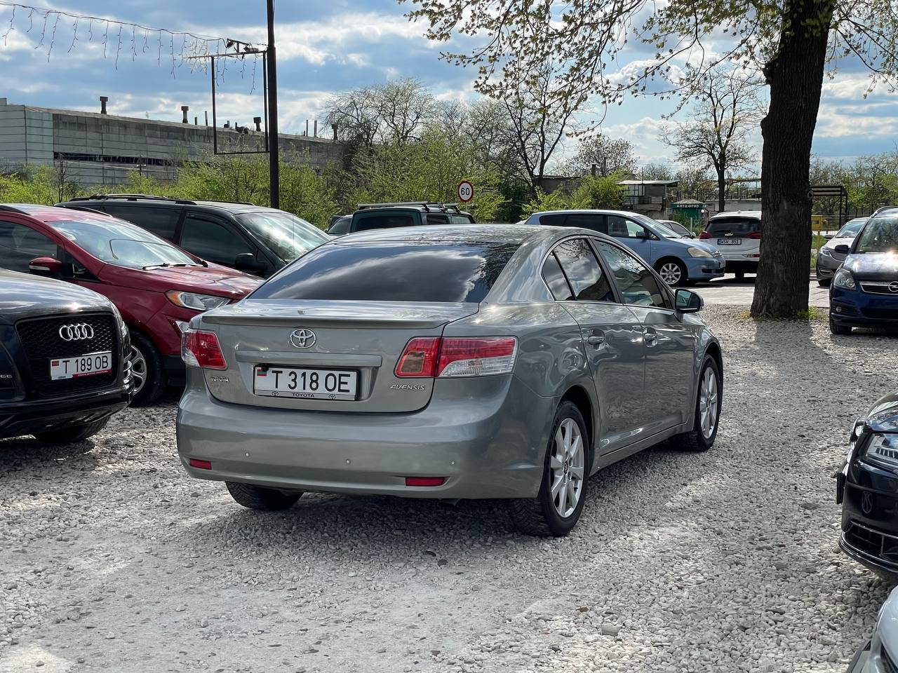 Toyota Avensis T27