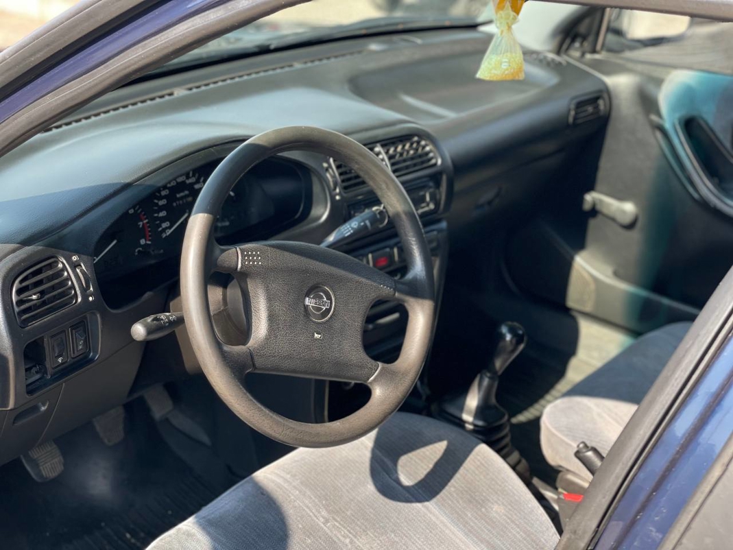 Nissan Sunny