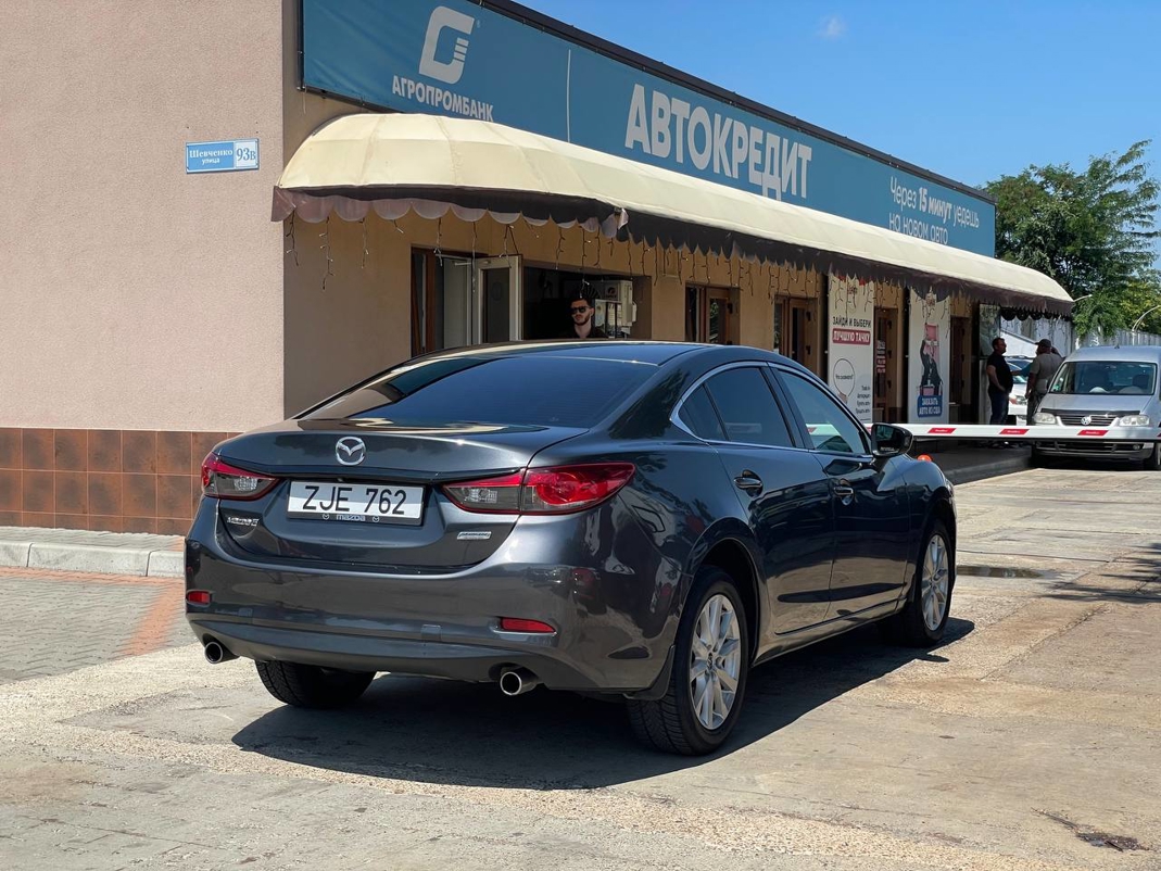 Mazda 6