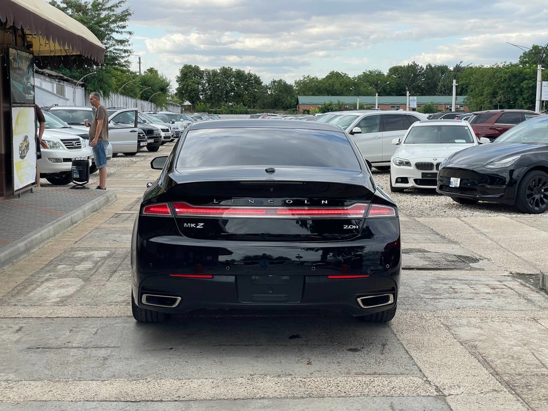 Lincoln MKZ