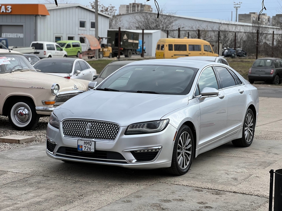 Lincoln MKZ Hybrid