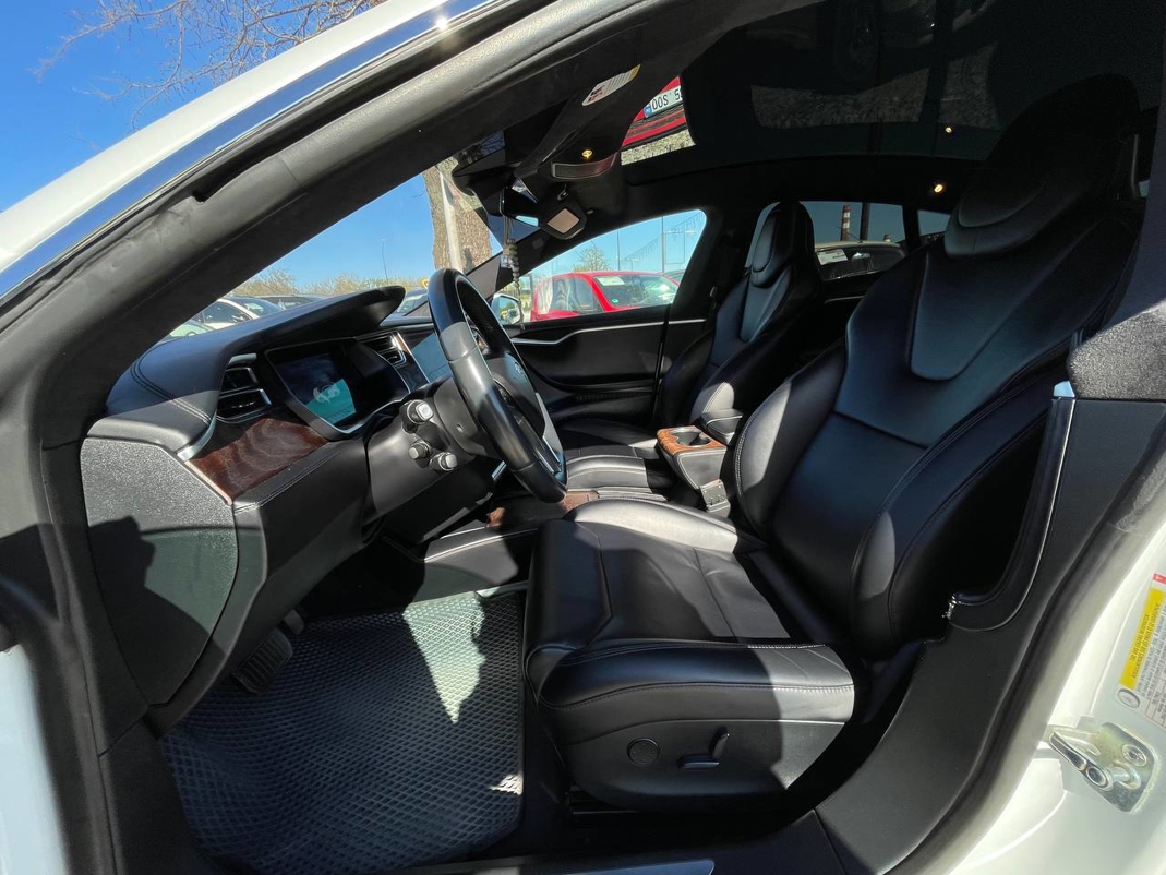 Tesla Model S 75D