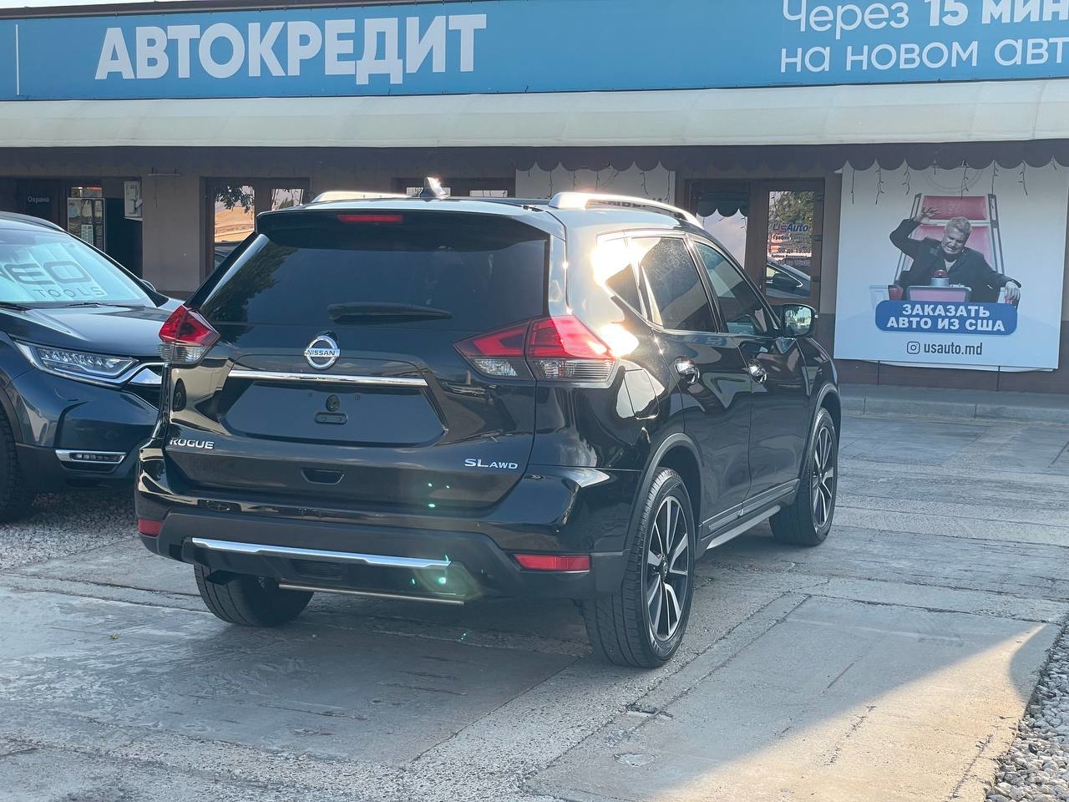 Nissan Rogue