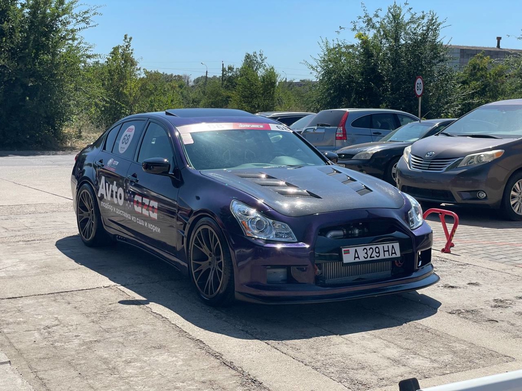 Infiniti G37