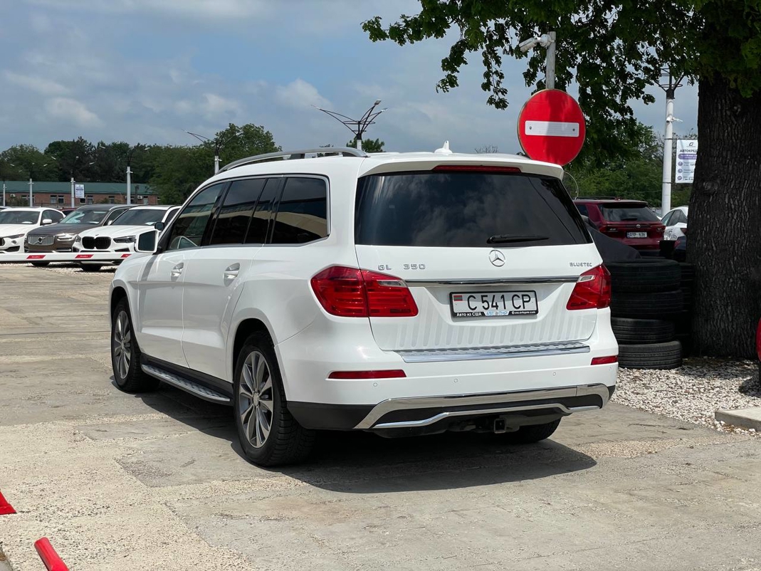 Mercedes Benz GL350