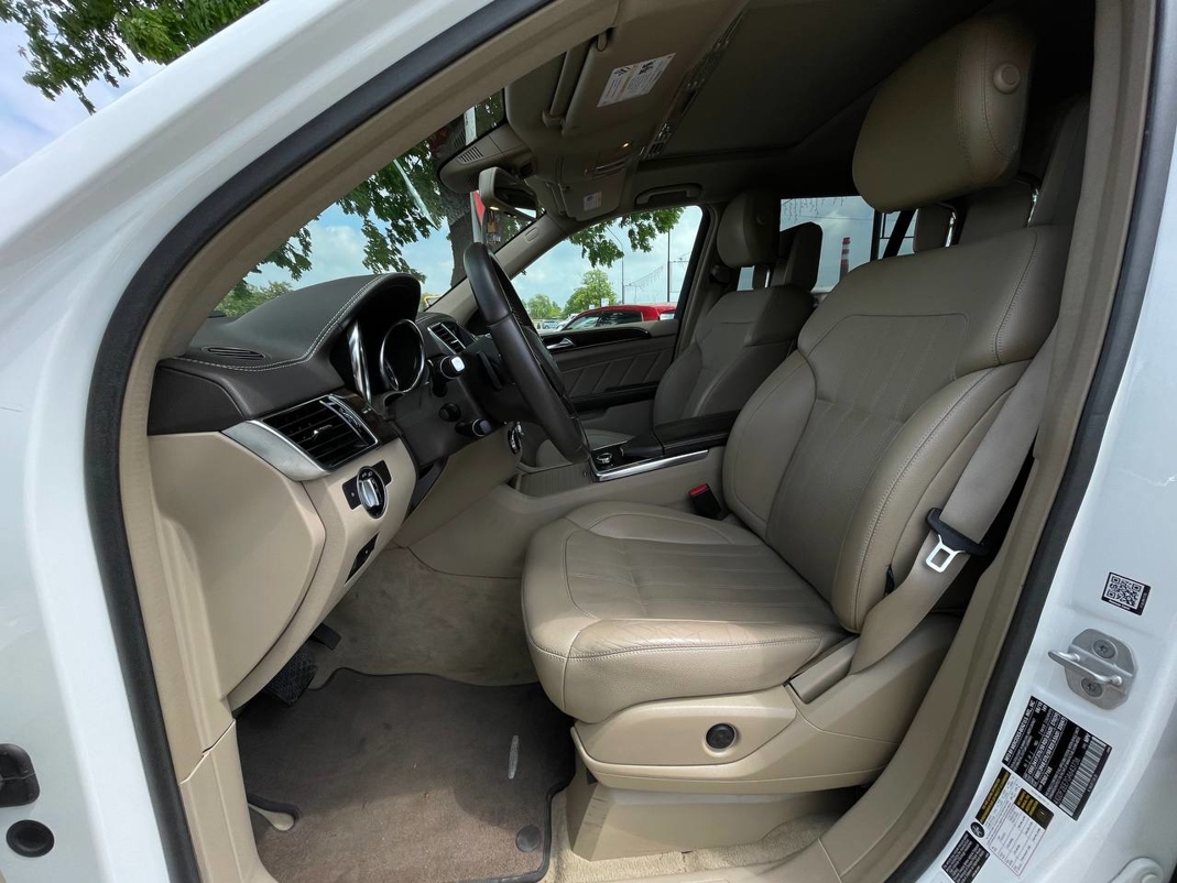 Mercedes Benz GL350