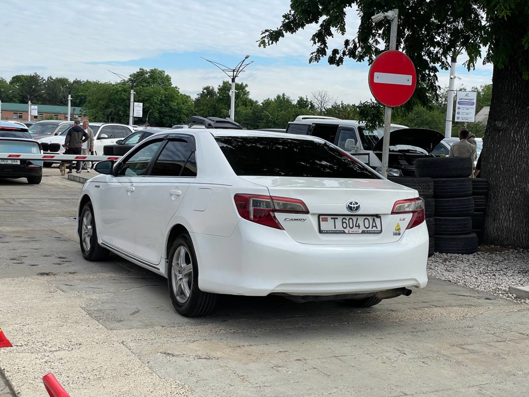 Toyota Camry 50 Hybrid