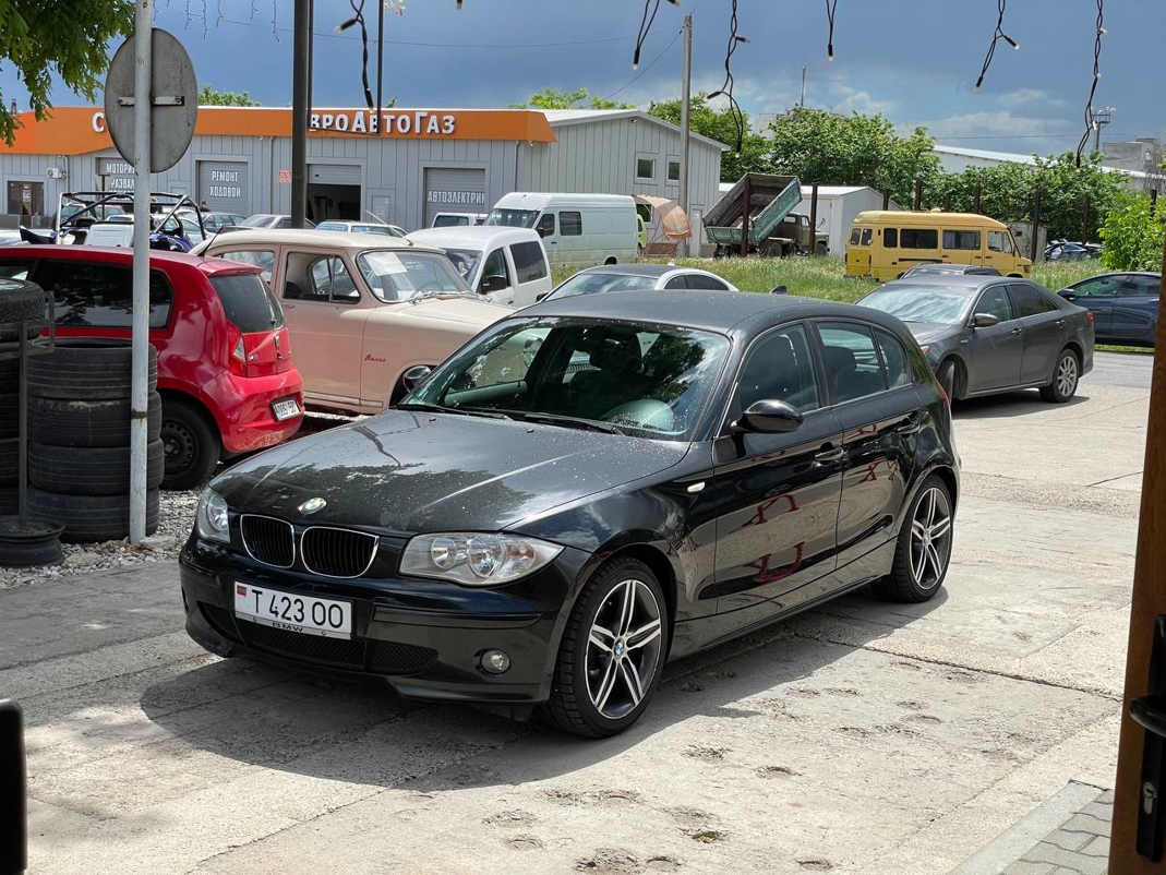 BMW 116i (E87)