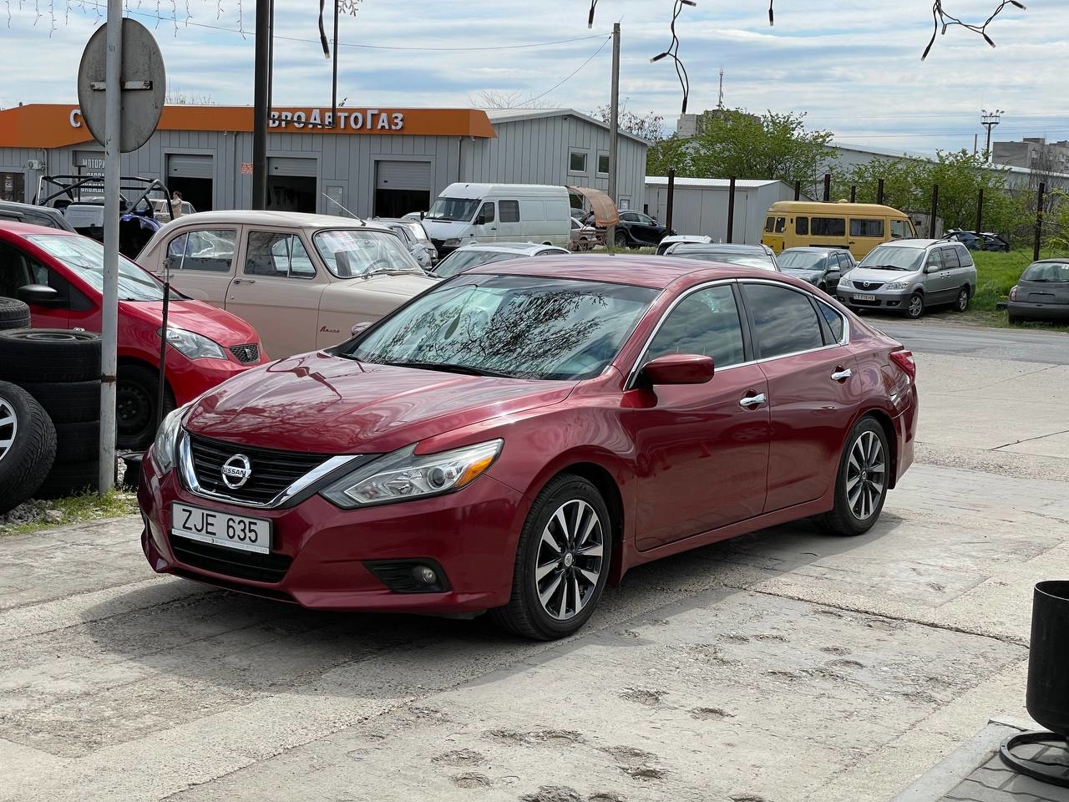 Nissan Altima