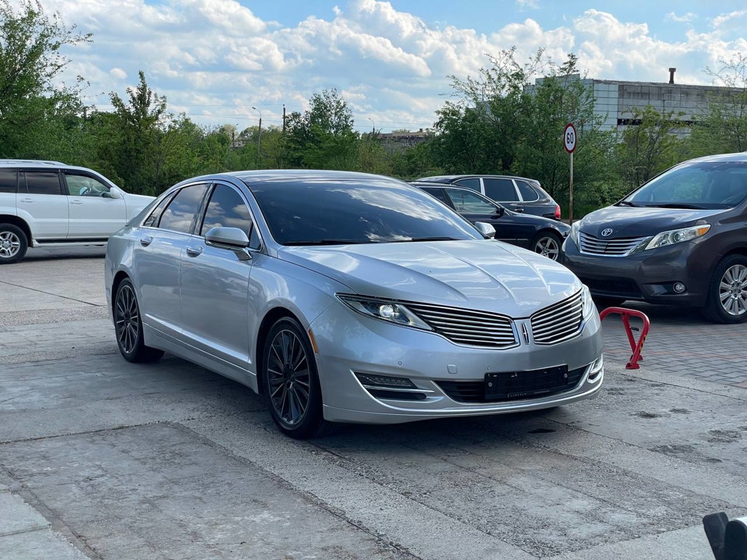 Lincoln MKZ