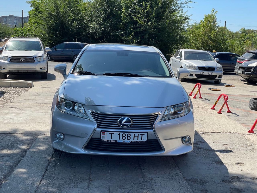 Lexus ES300h