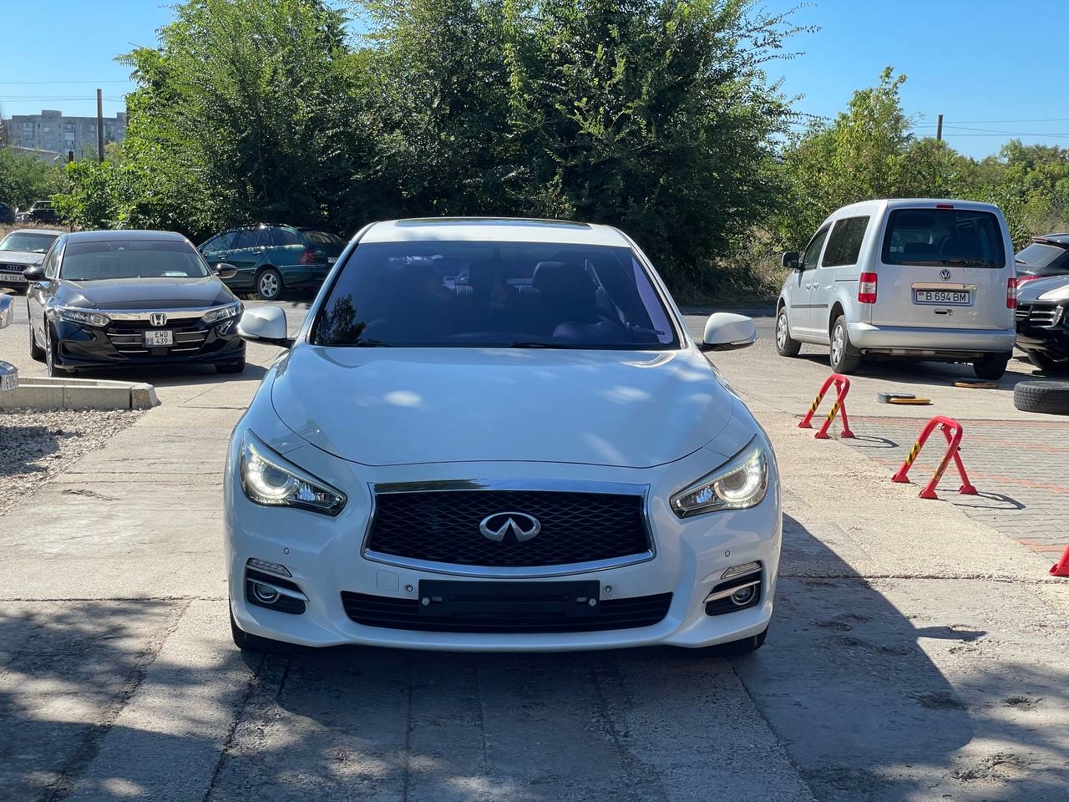 Infiniti Q50