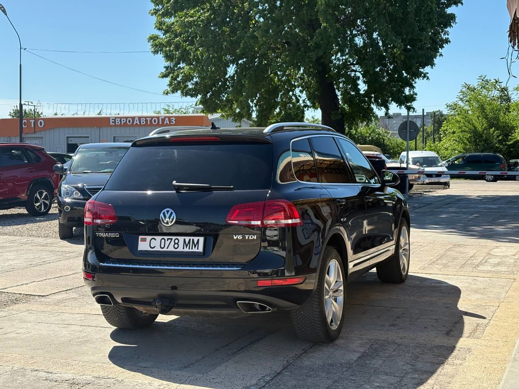 Volkswagen Touareg