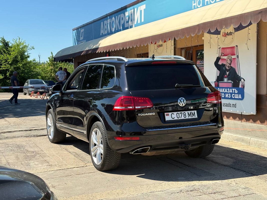 Volkswagen Touareg