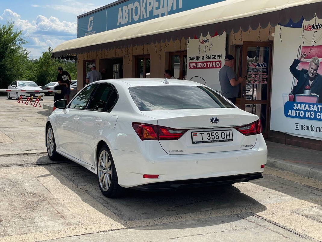 Lexus GS450h