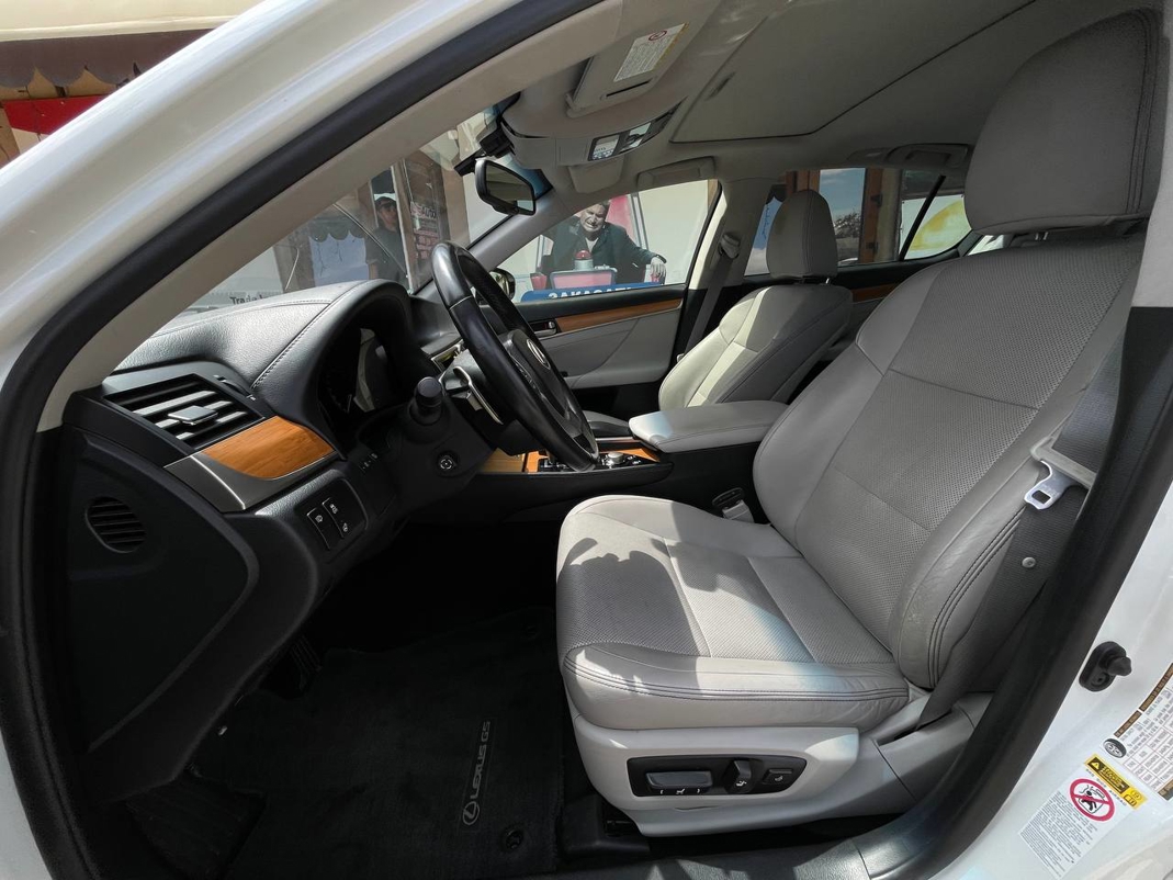 Lexus GS450h