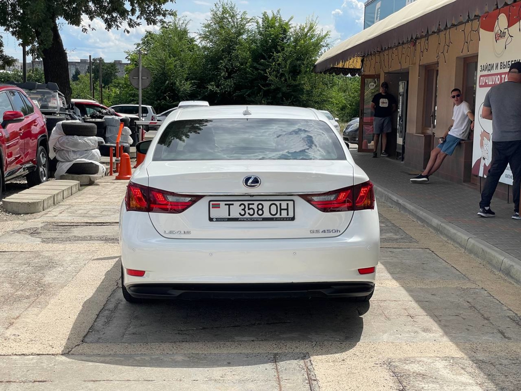 Lexus GS450h