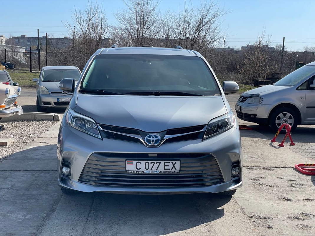 Toyota Sienna