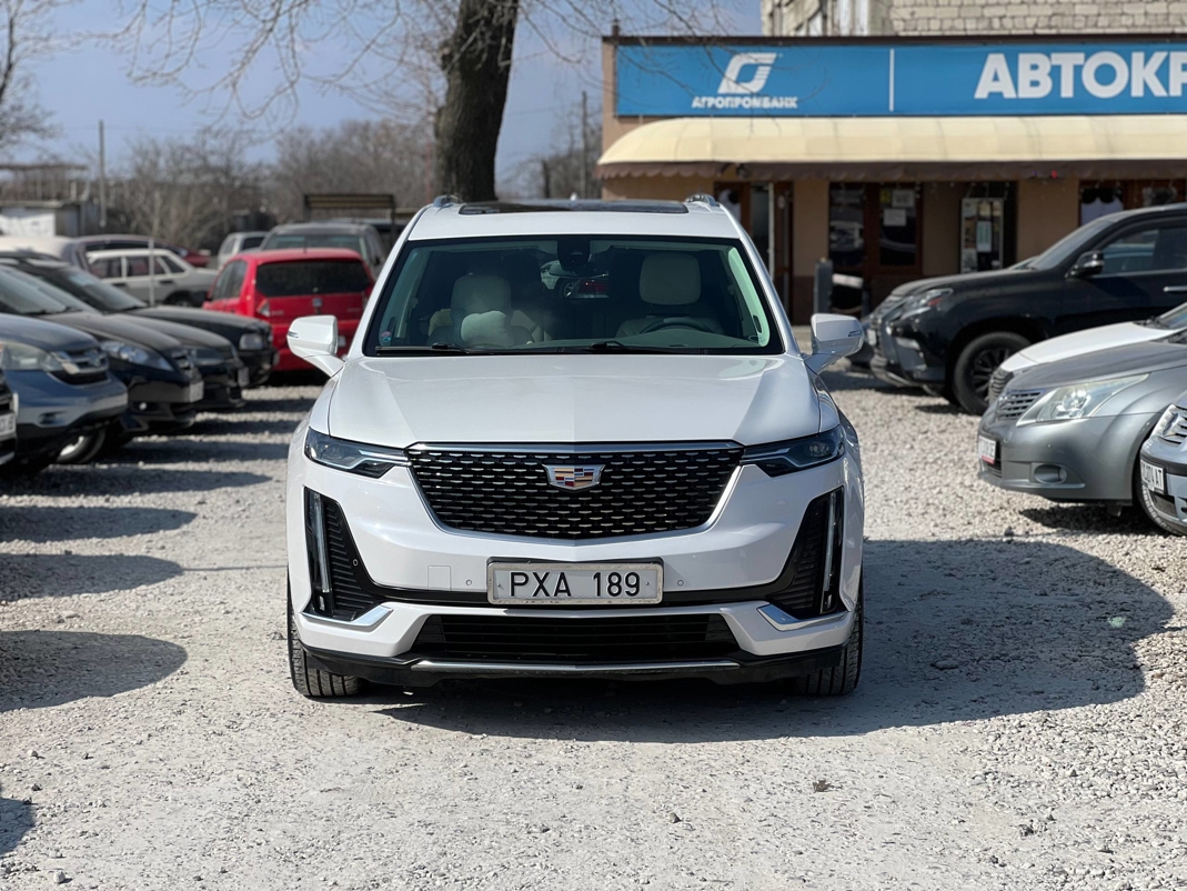 Cadillac XT6